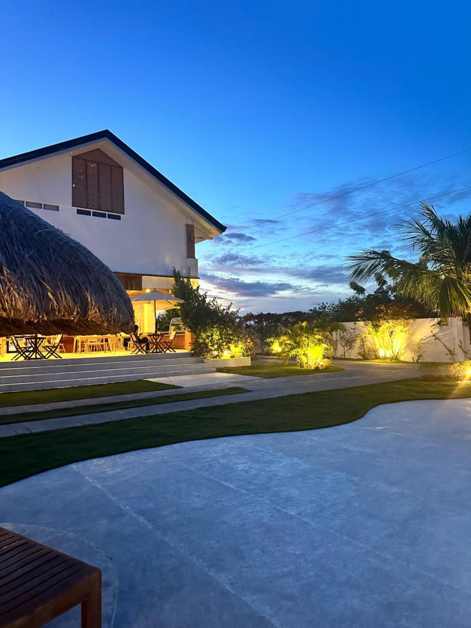 Treeshade Resort & Spa Moalboal Buitenkant foto