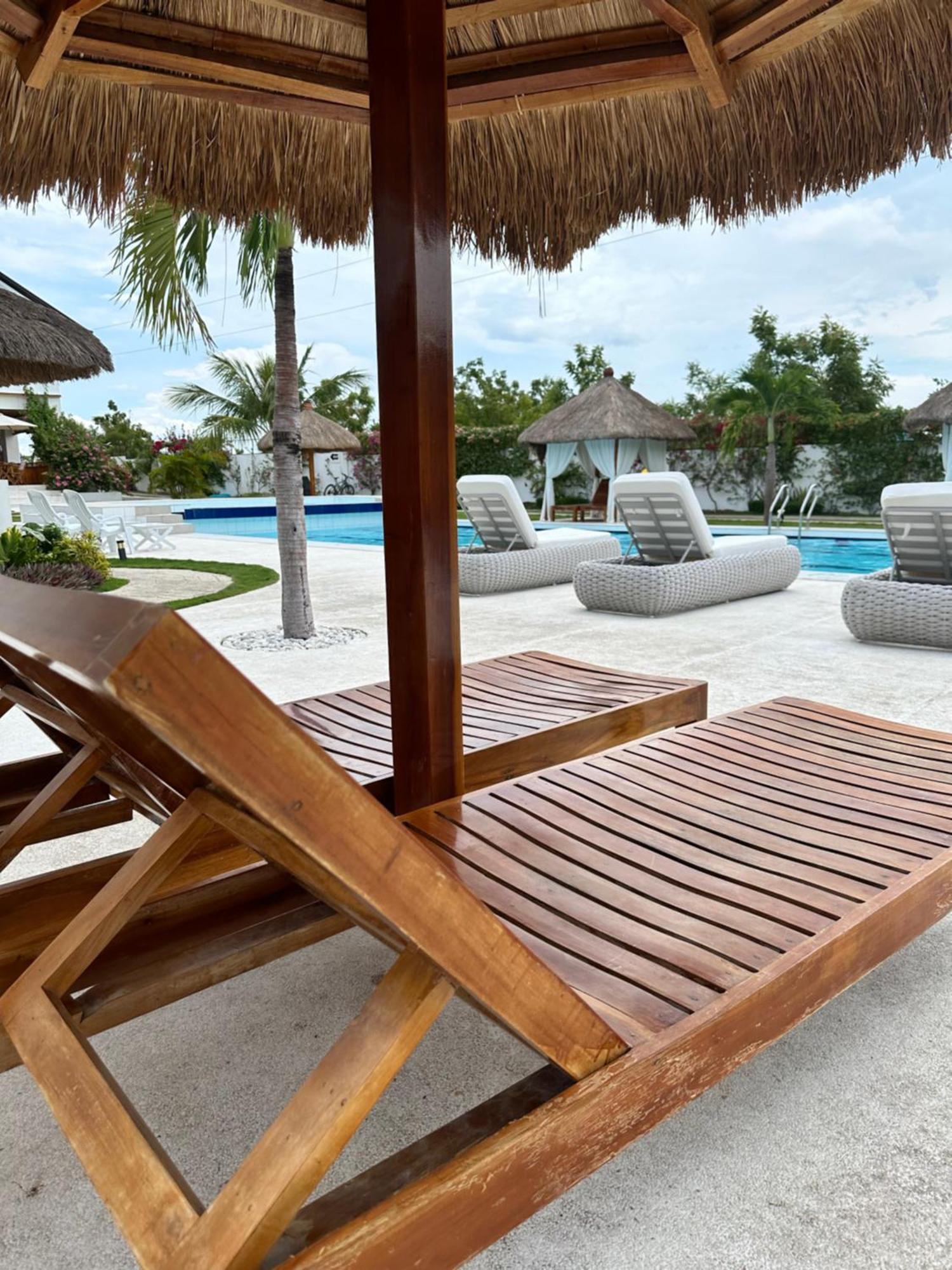 Treeshade Resort & Spa Moalboal Buitenkant foto